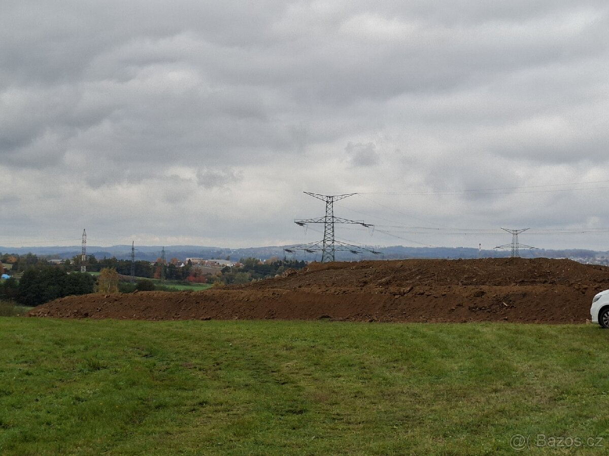 Uložení výkopové hlínu a kameni - 2