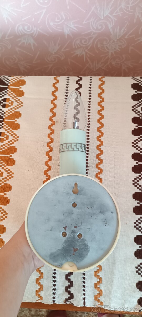 Retro lampička na zeď ve tvaru svícnu – 70. léta - 2