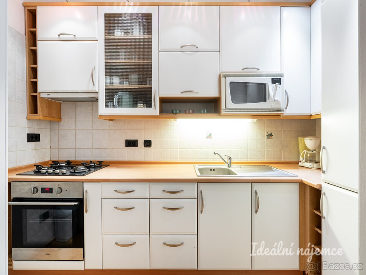 Pronájem bytu 2+1, Týnská ulička, Staré Město, 71 m2 - 2