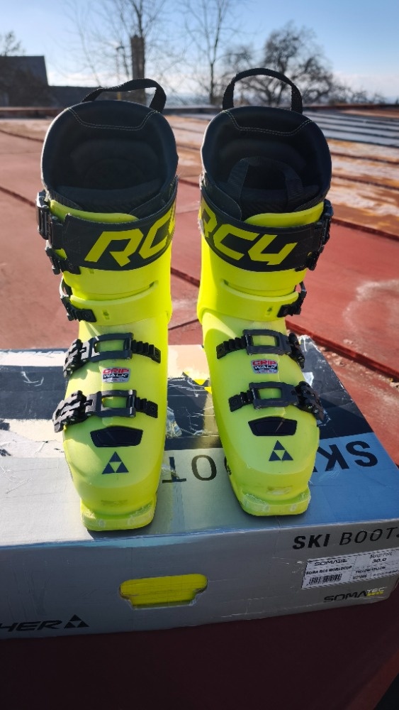 Lyžařské boty Fischer RC4 Curv GT 130 Vacuum Walk LV 29,5 - 2