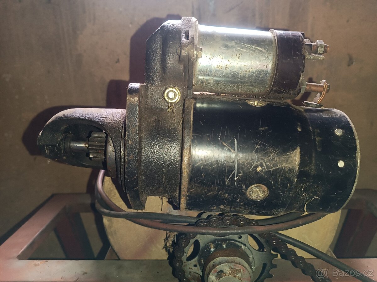 Startér na Bobcat - 2