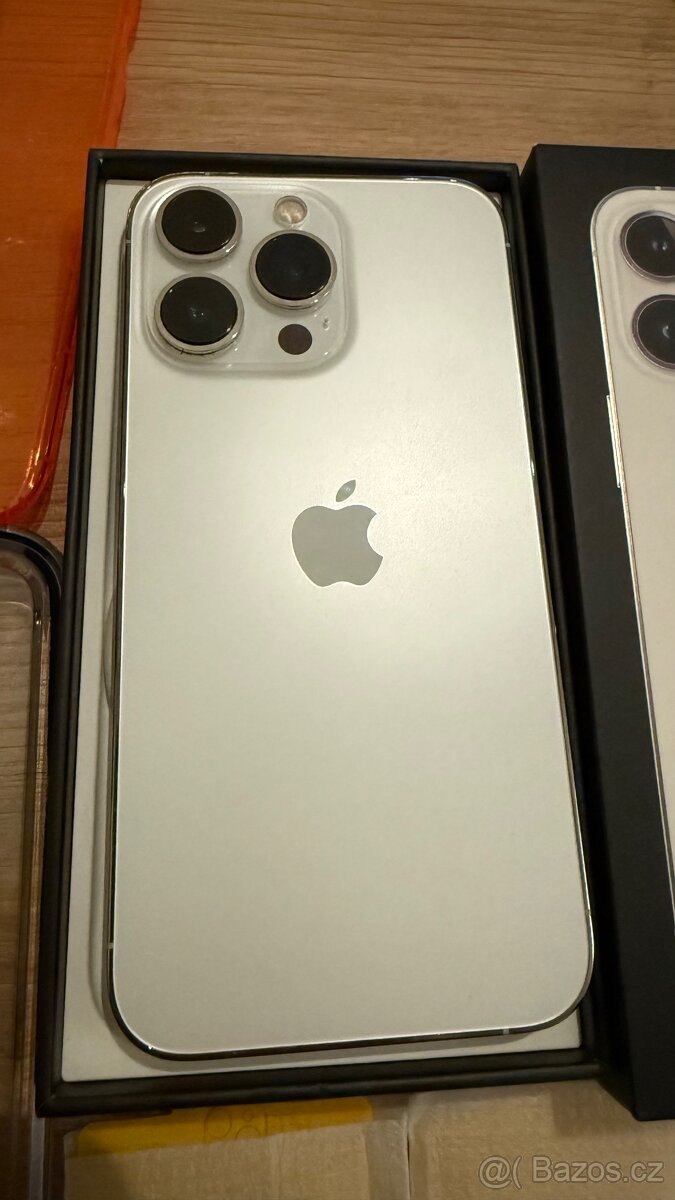 iPhone 13pro white, 128gb, velmi dobry stav - 2