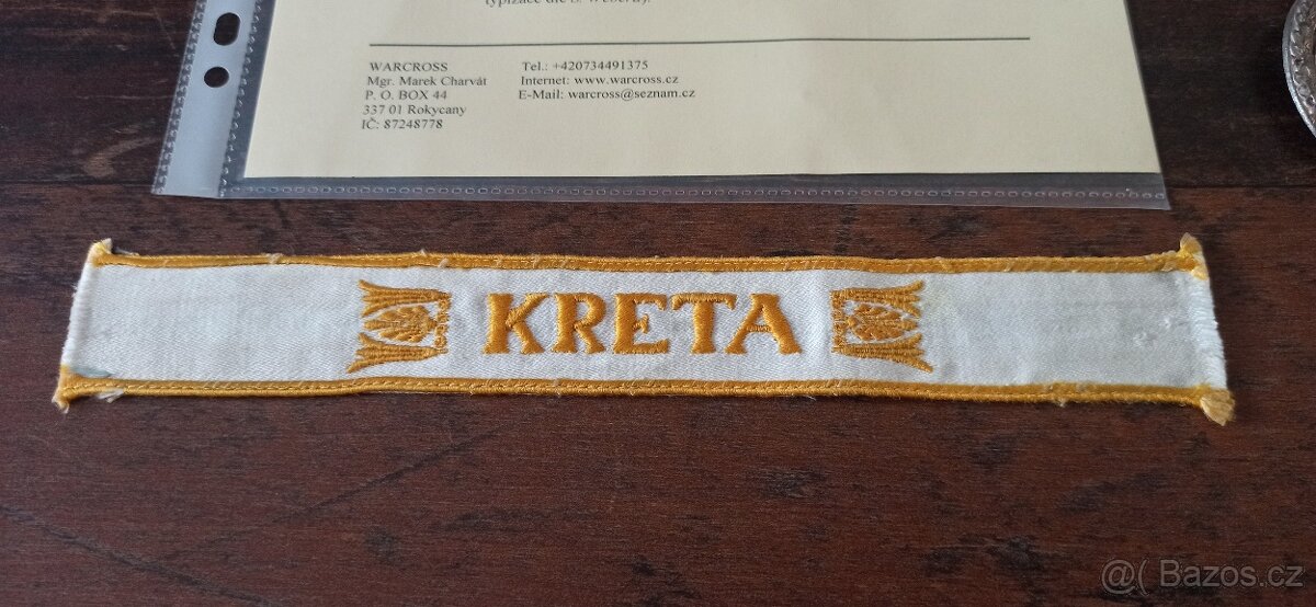 Medaile, vyznamenání, odznaky. - 2