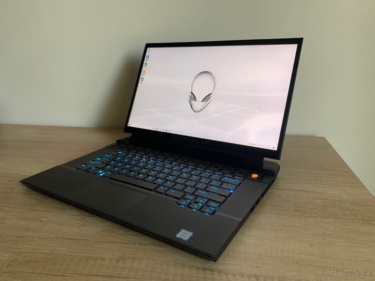 Dell Alienware m15 R2 + 34" Dell AW3418DW + přísl. - 2