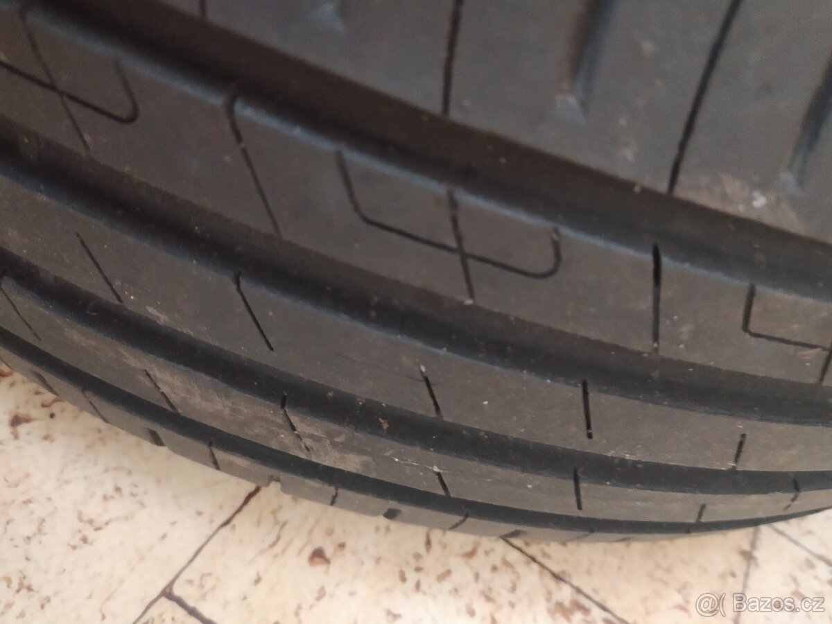 GOODYEAR Efficientgrip Performance 205/55/R17 - vyměním - 2