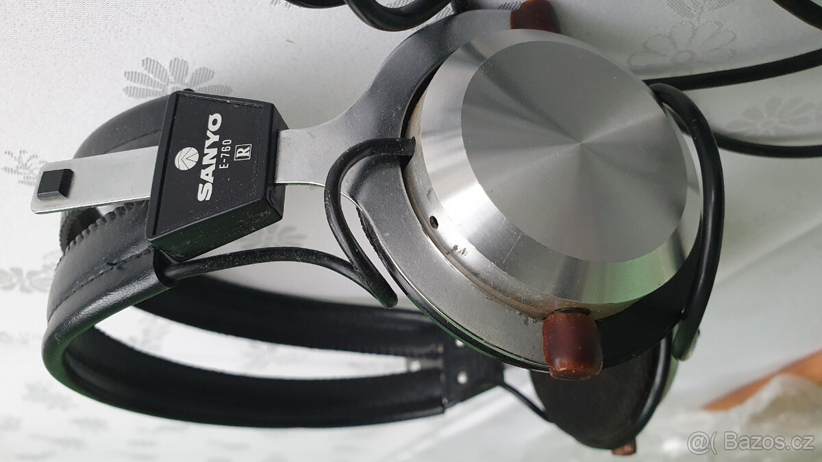 Sluchátka Sanyo E-760 - 2