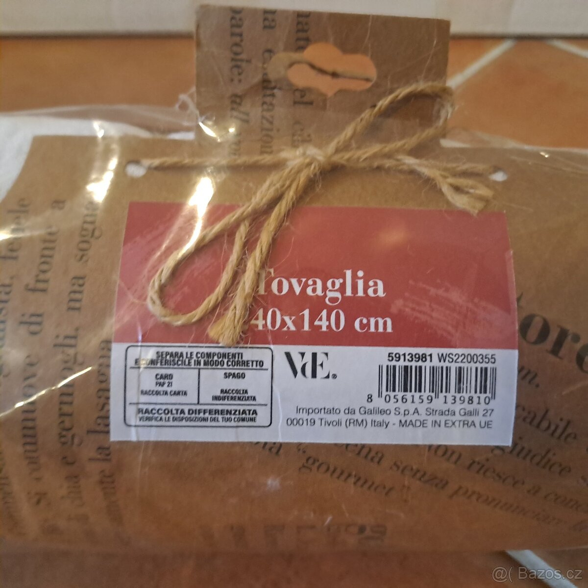 Vánoční ubrus - nový - originálně zabalený - 2