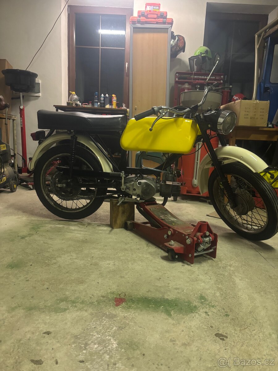 Jawa mustang - 2