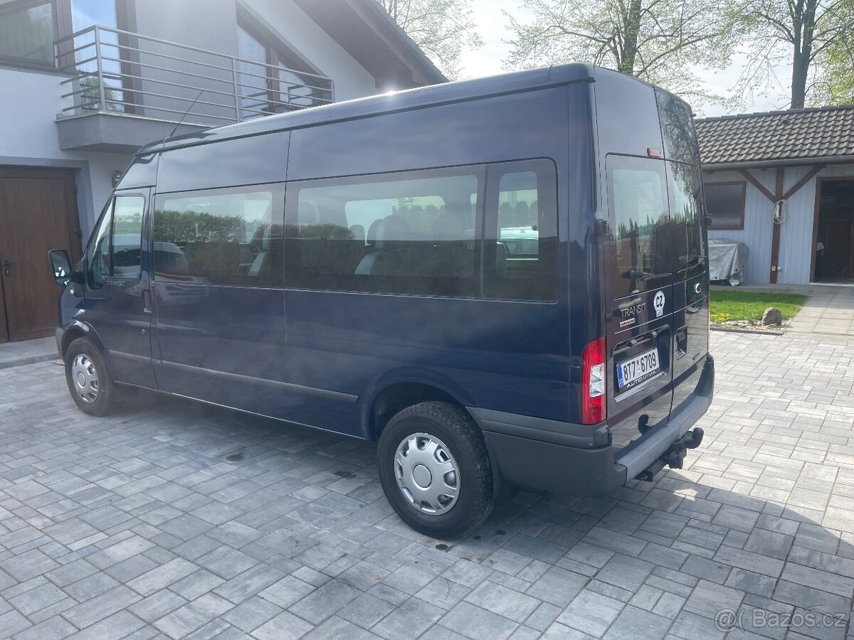 Pronájem Ford Transit minibus 8+1 míst - 2