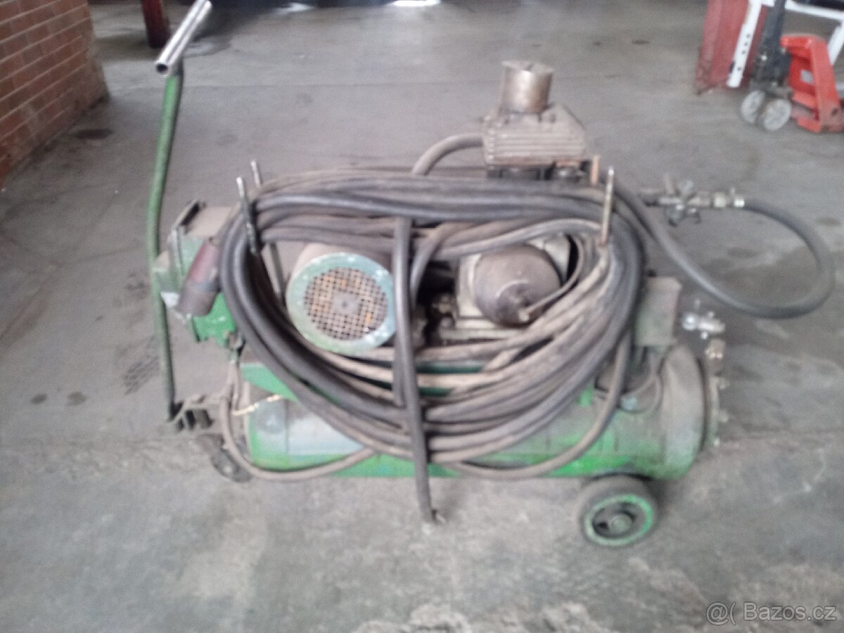 Kompresory Orlík - 2