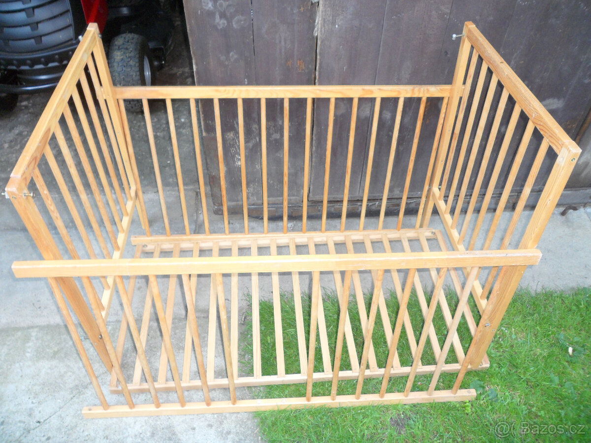 Dětska dřevěna postylka - 2