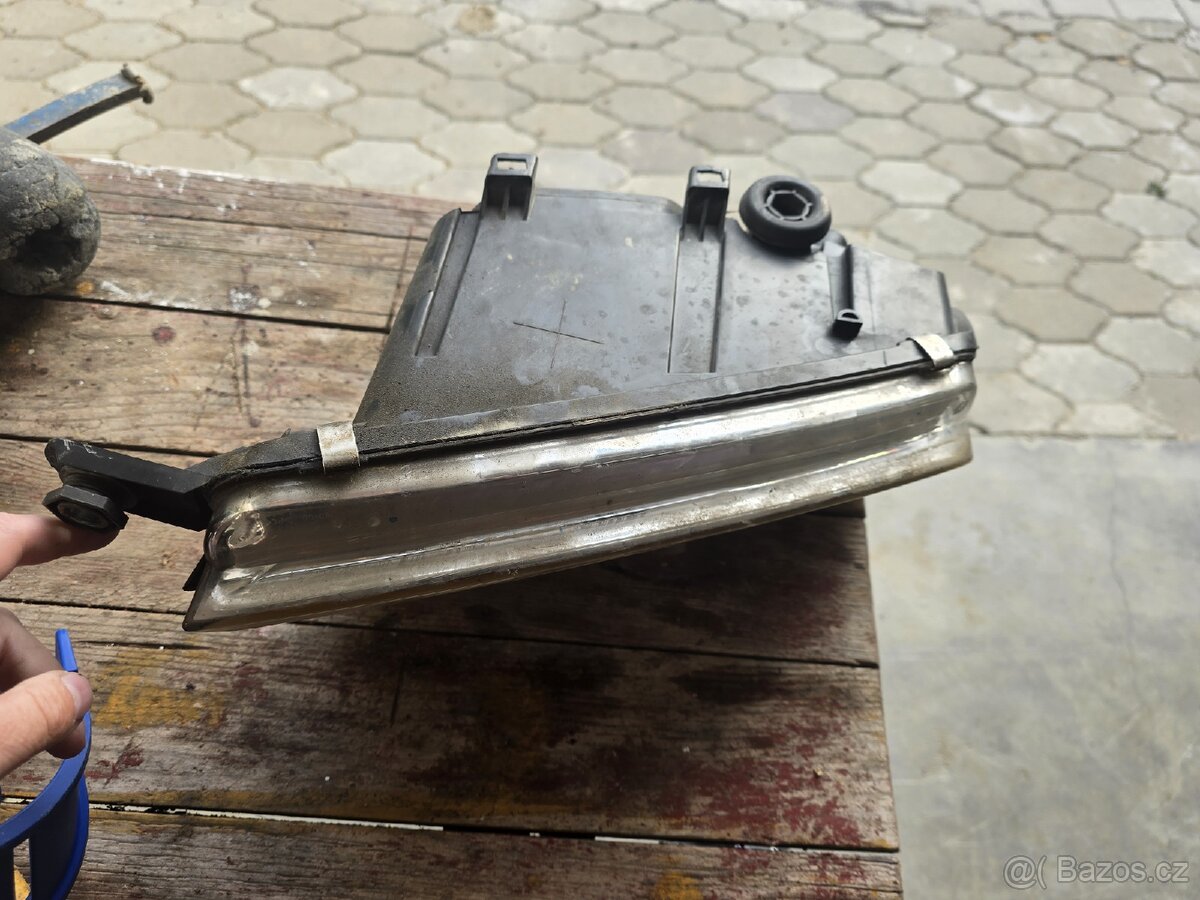 Přední světlomet FABIA 1 pravý - 2