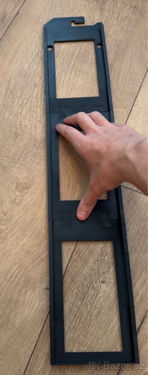 Hot wheels polička - 2