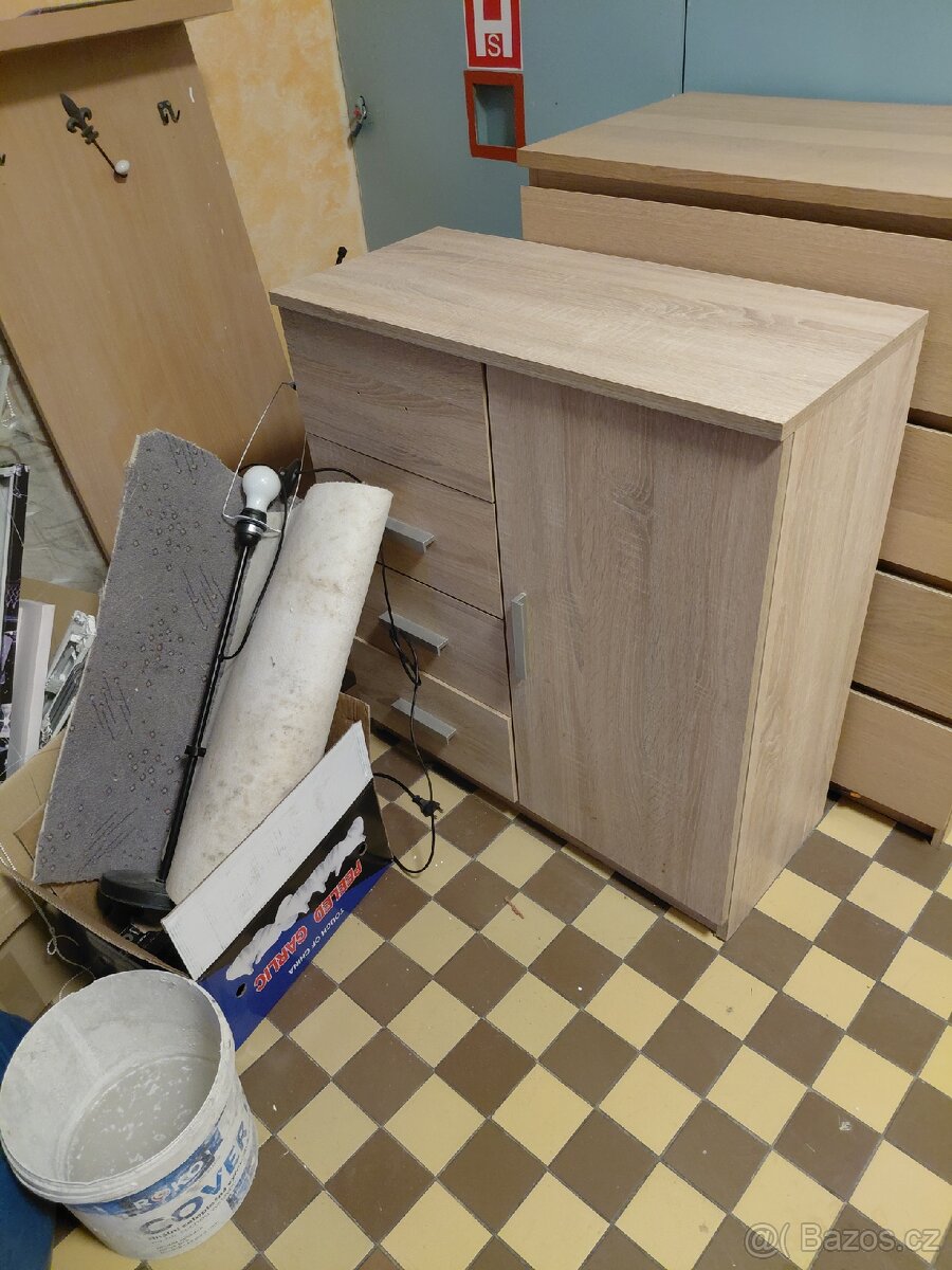 Prodám skříňky - 2