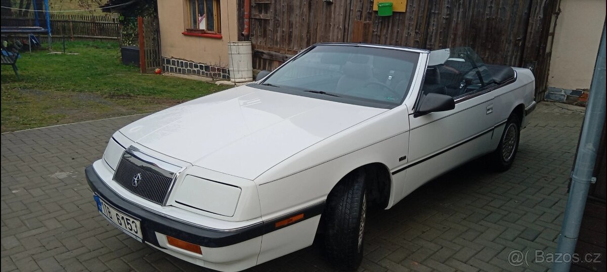 Chrysler Le-baron - 2
