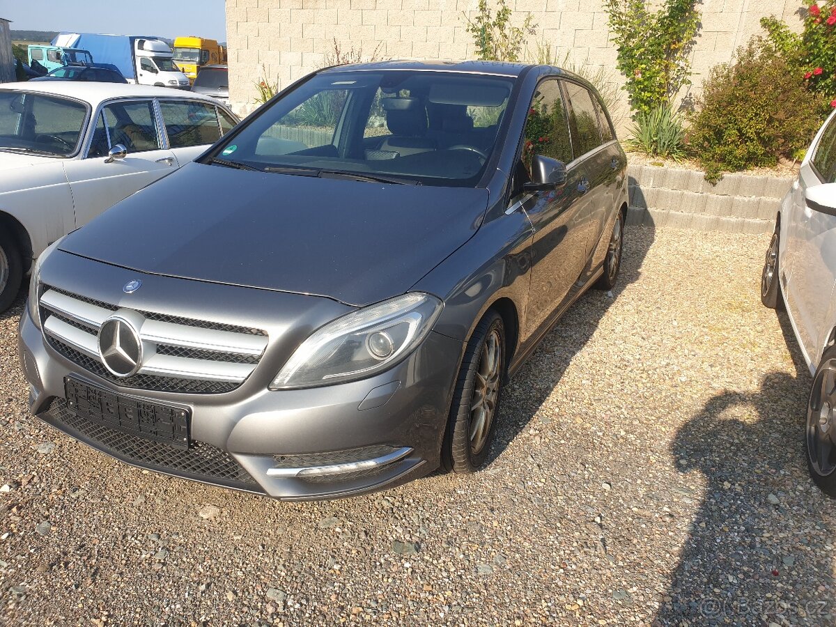Mercedes B180CDI,AMG packet,bixenon.2012.W246,80Kw. - 2