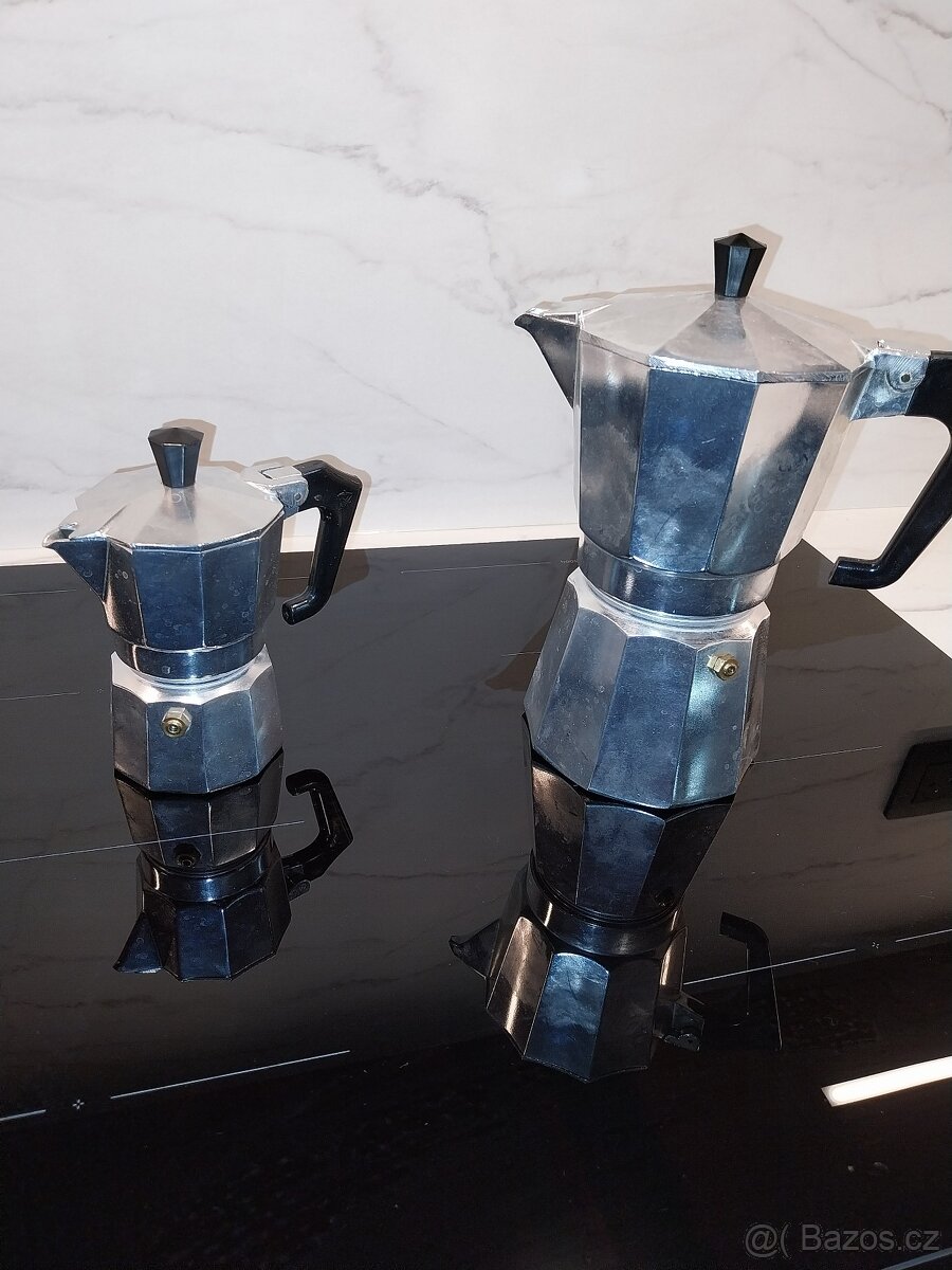 Italský Mokka kávovar - 2
