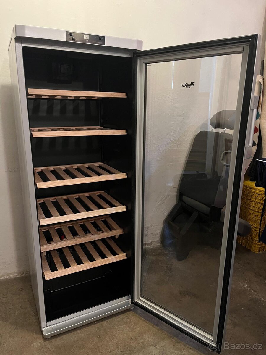 Vinotéka whirpool ww1600 - 2
