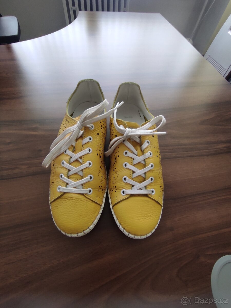 Dámské boty Baťa, vel. 39 - skvělá cena 400 Kč - 2