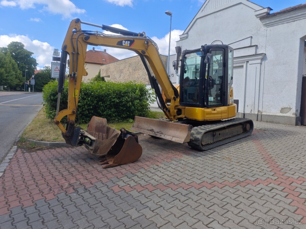 Pásový bagr Caterpillar CAT 305E2, r.v. 2019 - 2