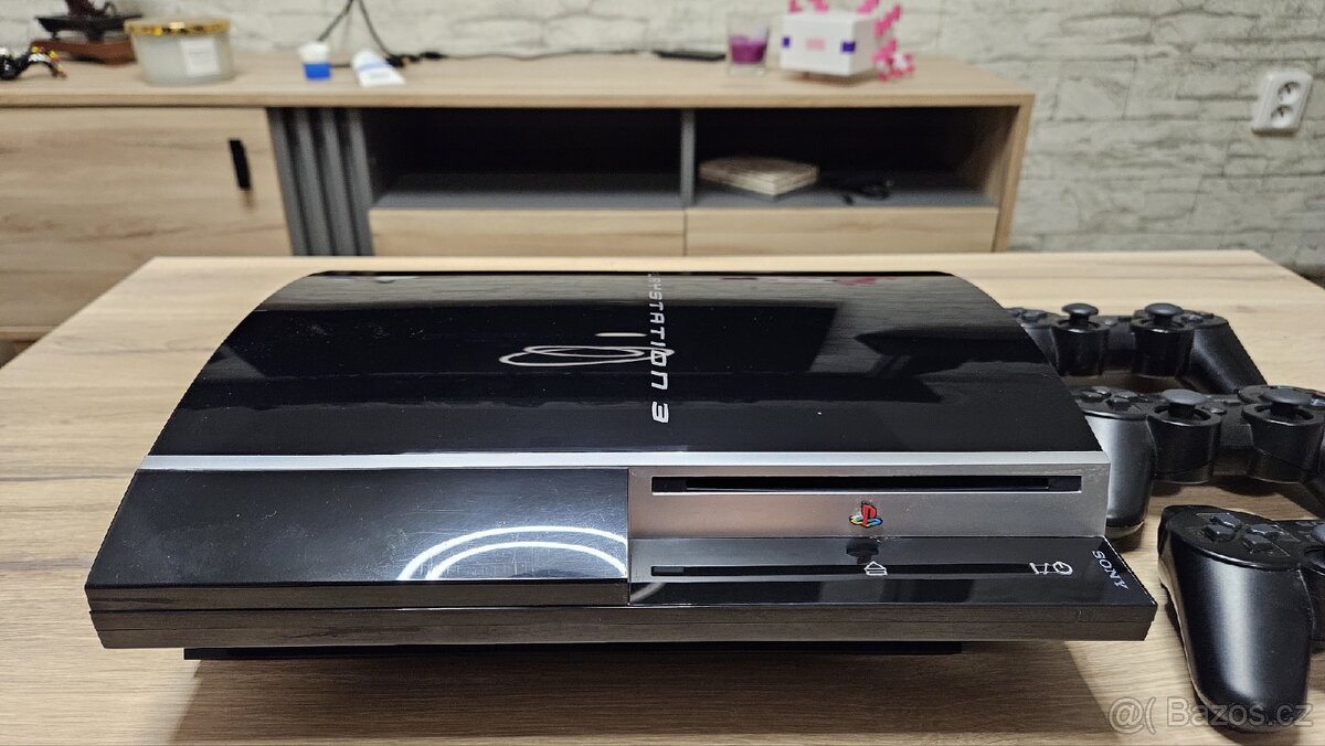 Playstation 3 Fat CECHG04 - Top stav - 2