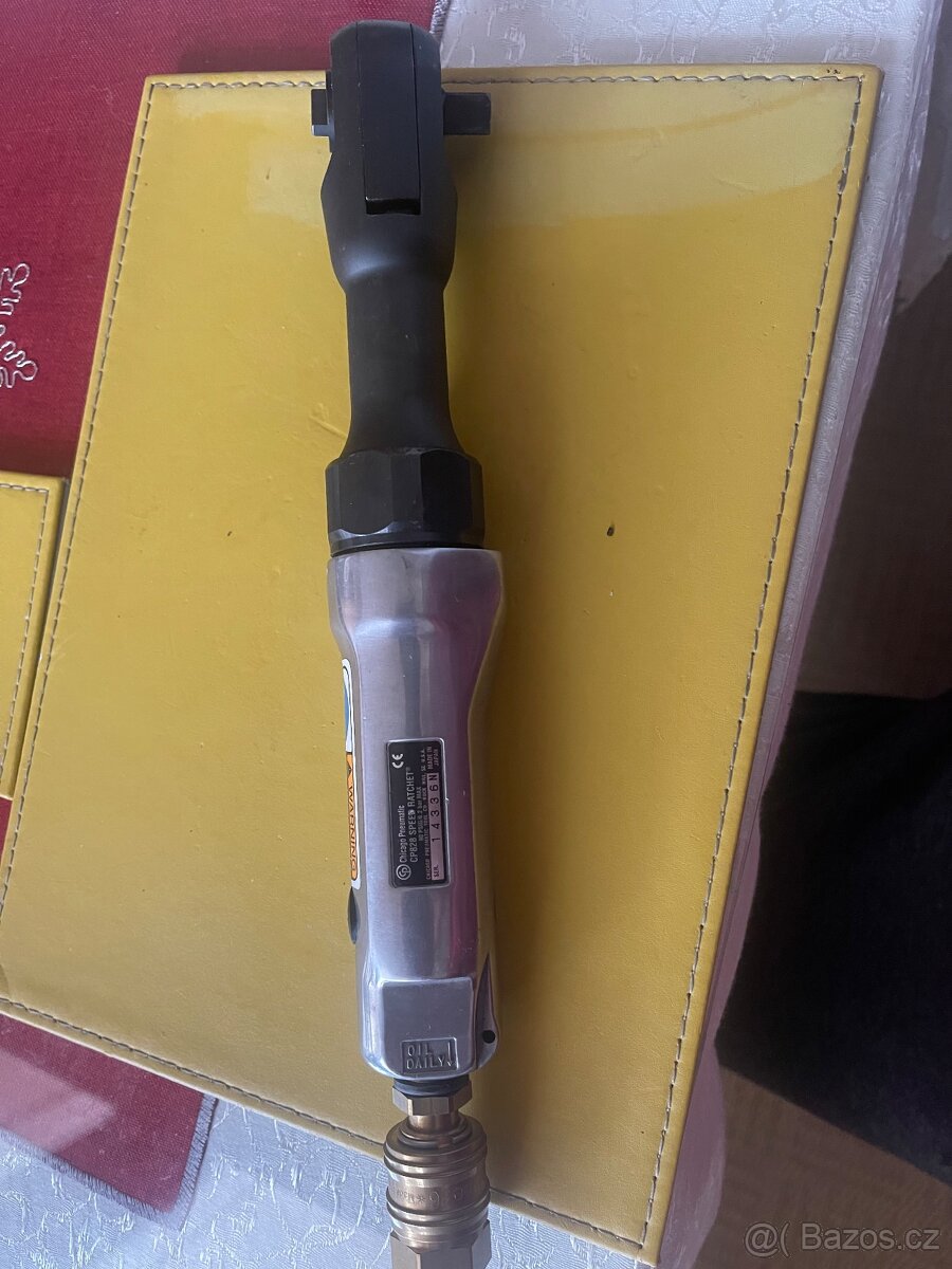 Prodám nepoužitou pneu račnu 3/8 viz foto - 2