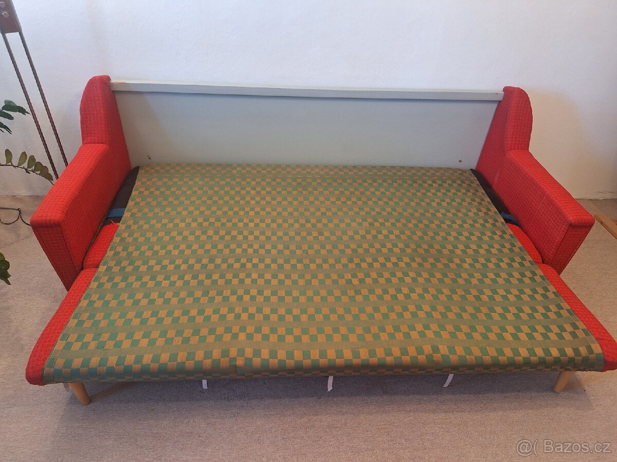 Retro socialistická rozkládací sedačka za odvoz - 2