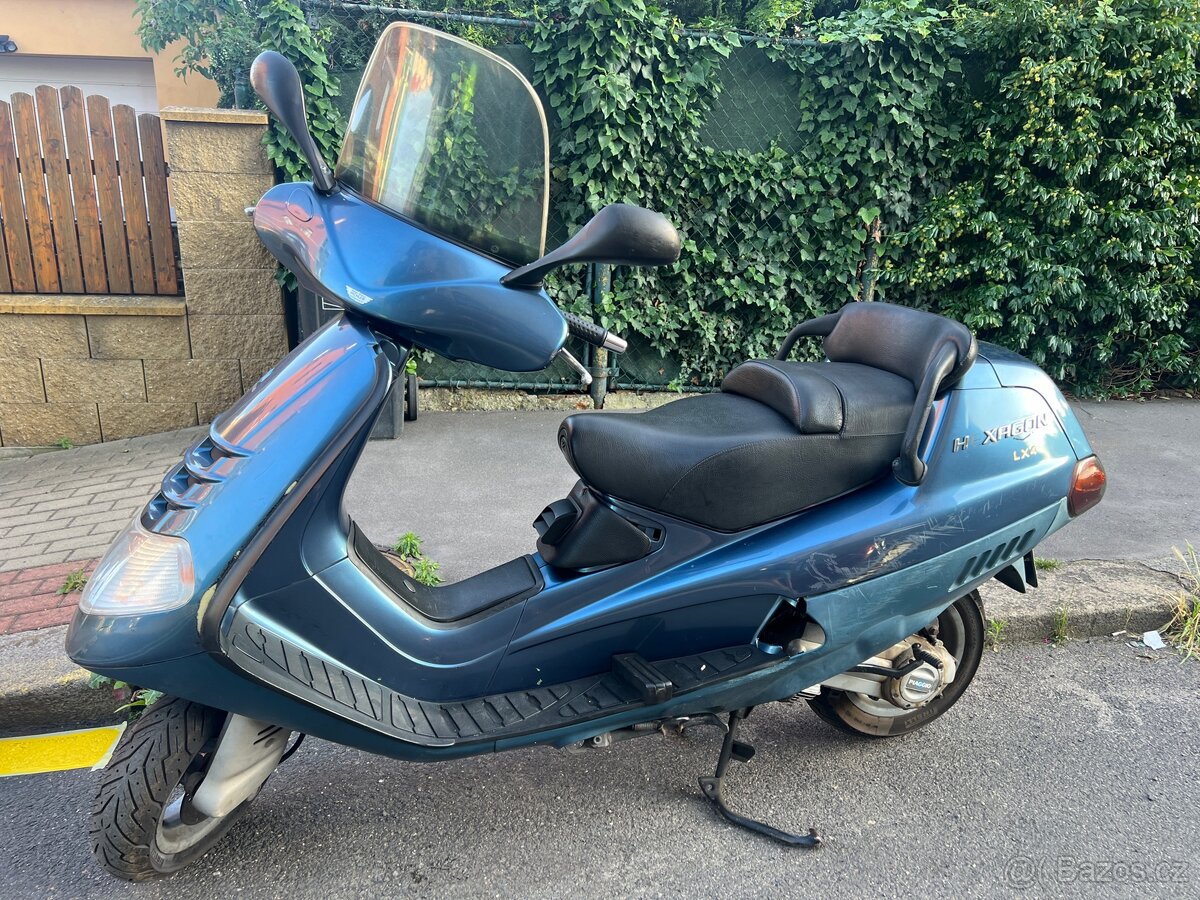 Prodám Piaggio Hexagon LX4 125 4T 125 ccm, r.v. 1999 - 2