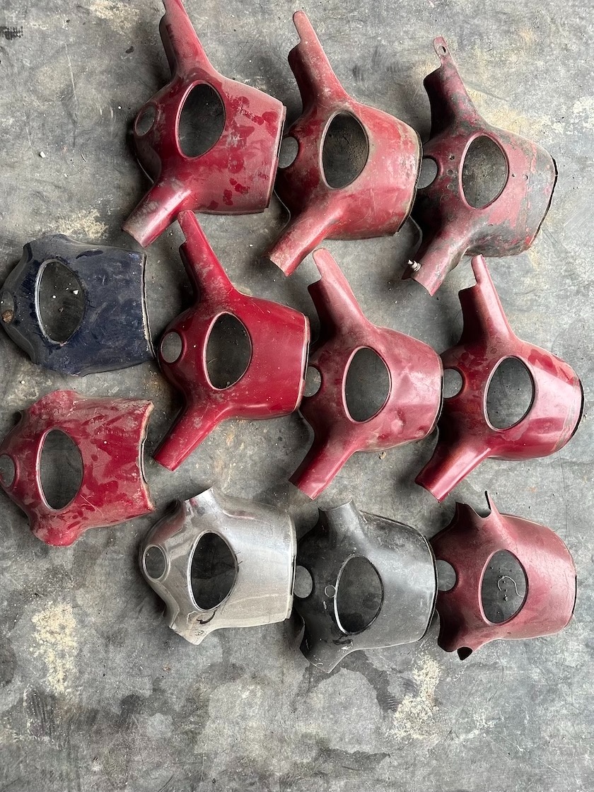 Predám horní maska JAWA 250 350 panelka, kus - 2