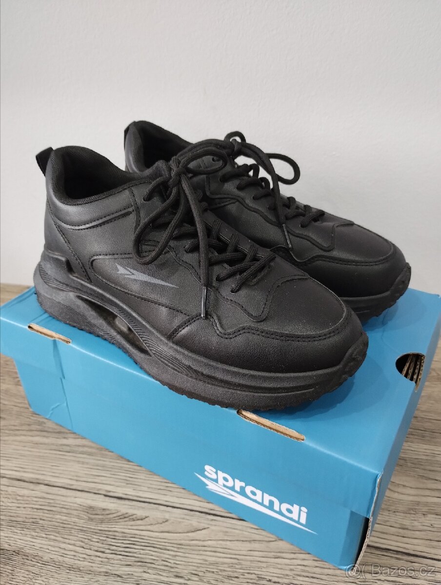 Vyvýšené tenisky Sprandi vel. 39 - 2