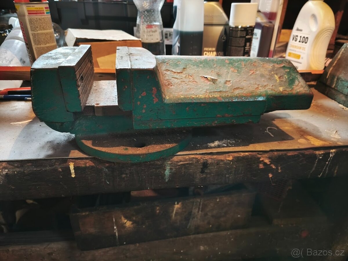 strojní svěrák - 2