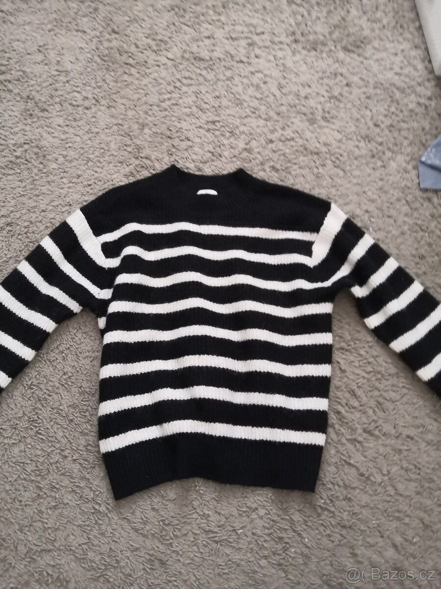 Svetr H&M vel.XS - 2