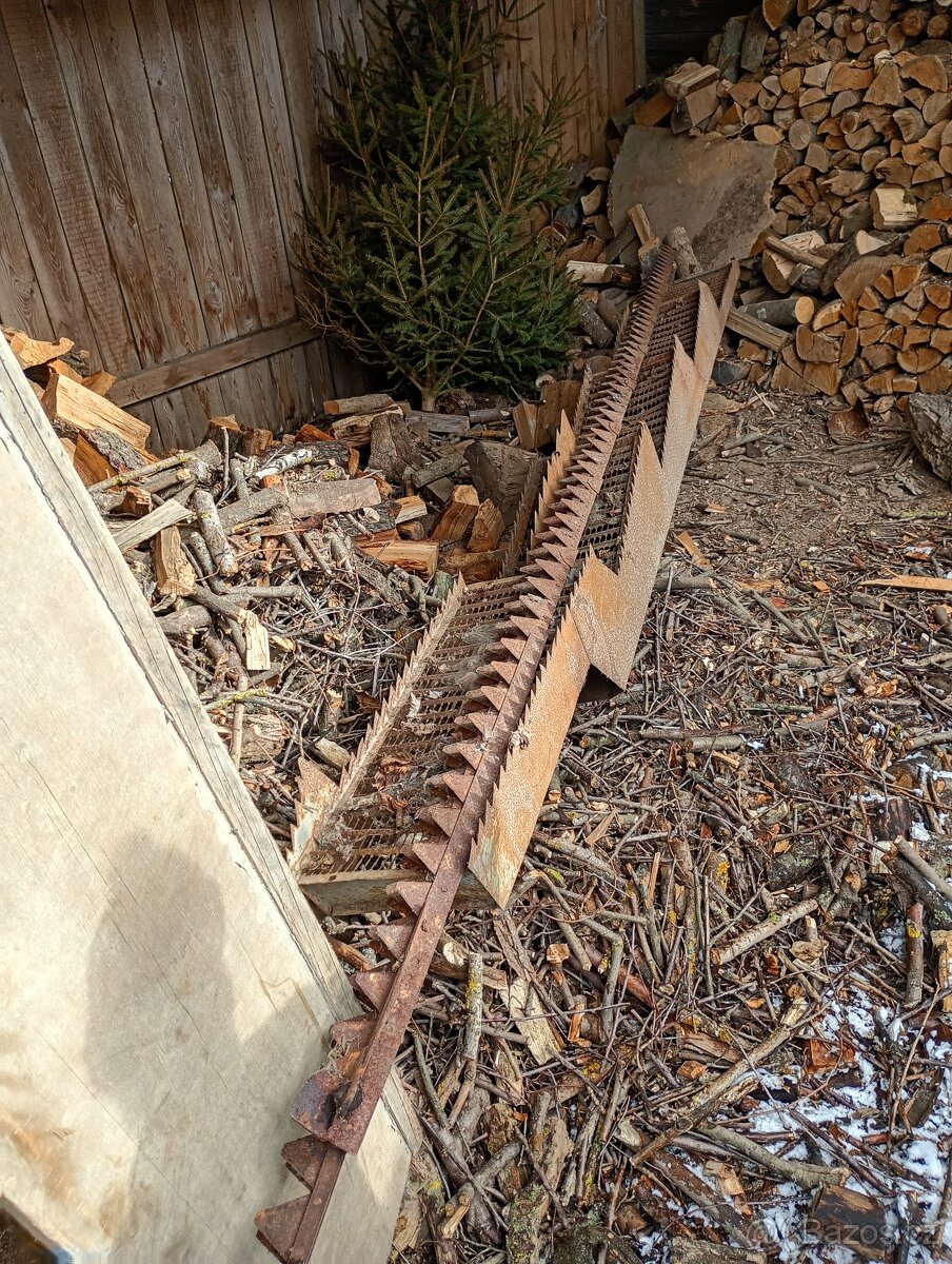 Vytřasadlo a 3kusy kosa Fortschritt E 512 - 2