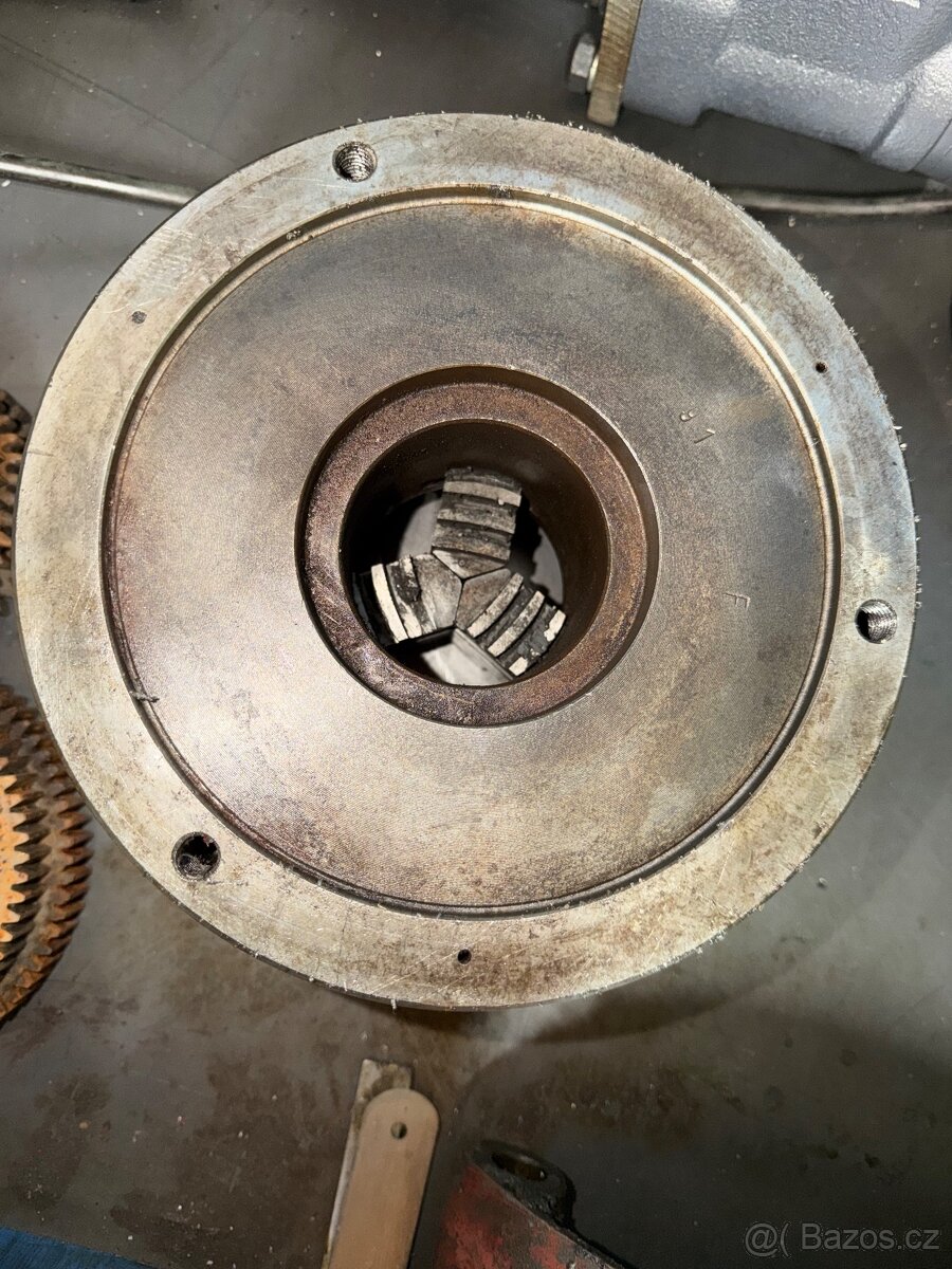 Sklicidlo Tos 200-3 M1 - 2