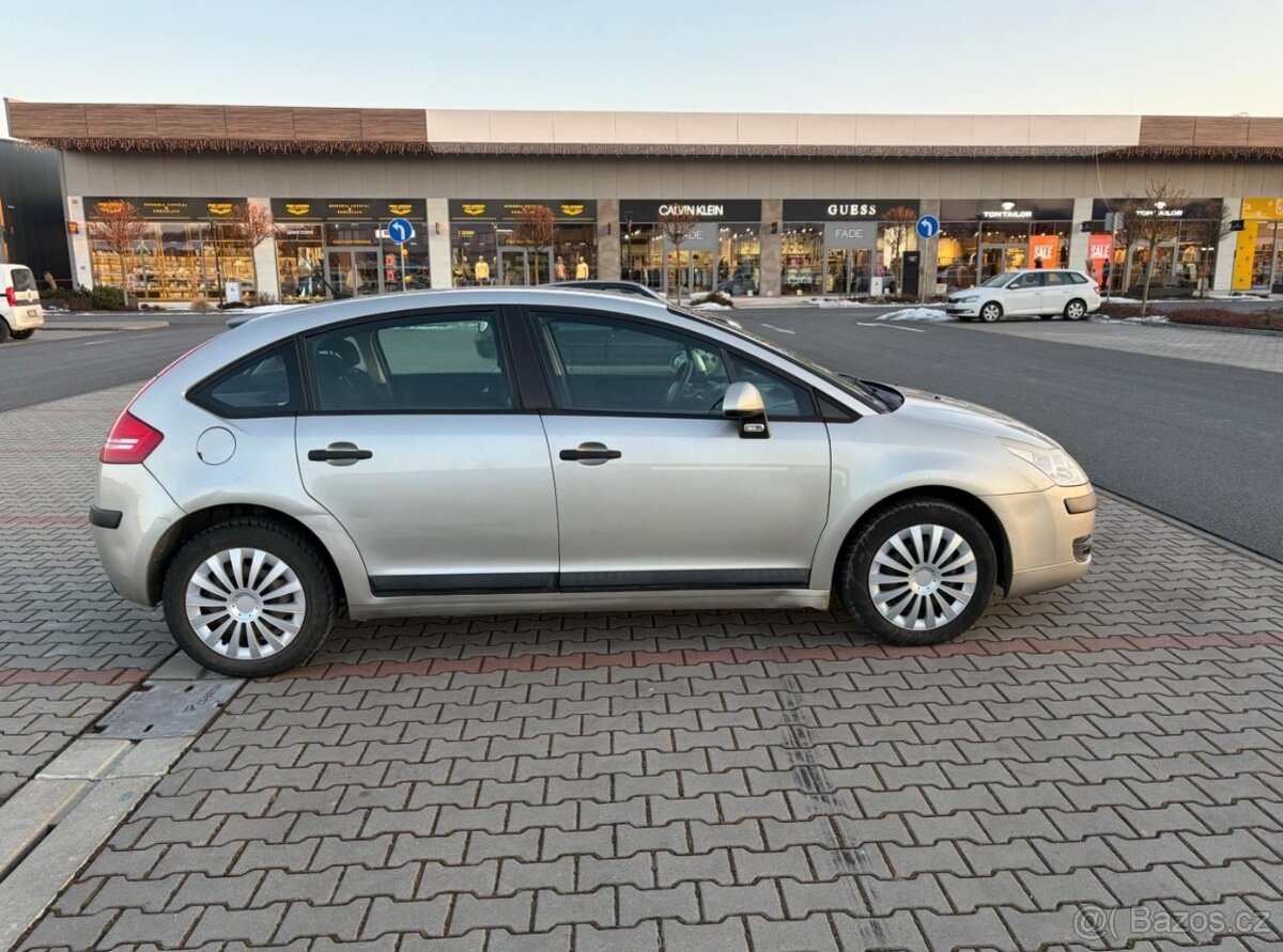 Citroen C4 1.4i 16V ČR STK 2/2028 - 2