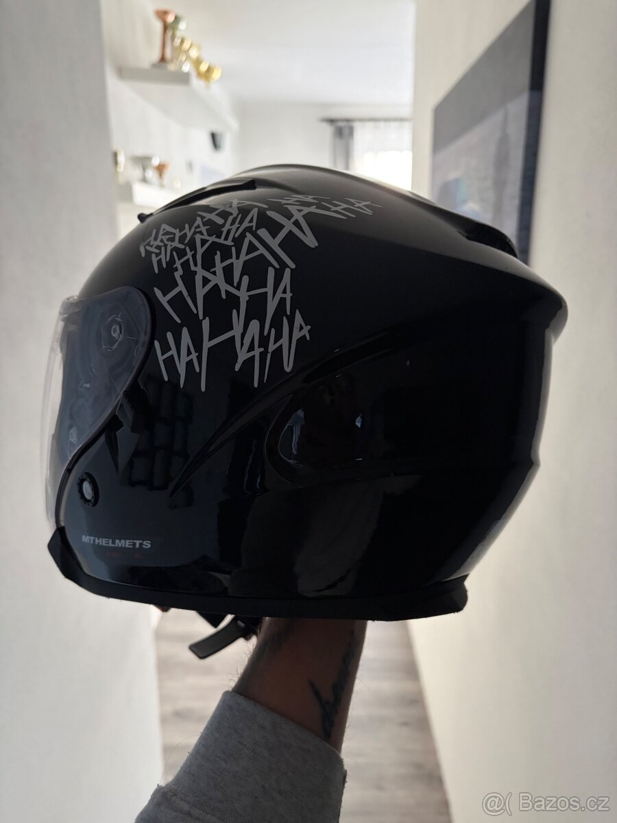Helma MT Helmets velikost XL - 2