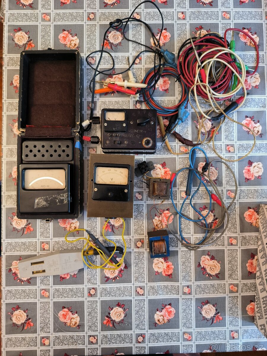 Voltmetry - historické - 2