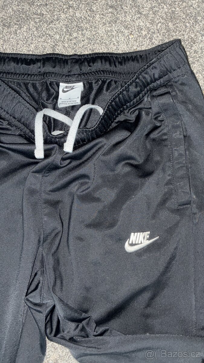 Nike teplakova souprava - 2