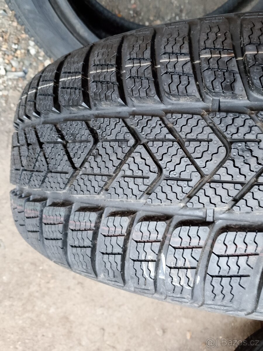 205/50/17 245/40/18 235/35/19 255/30/20 265/35/20 kusovka - 2