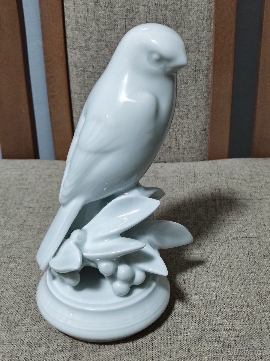 Soška ptáčka Royal Dux - 2