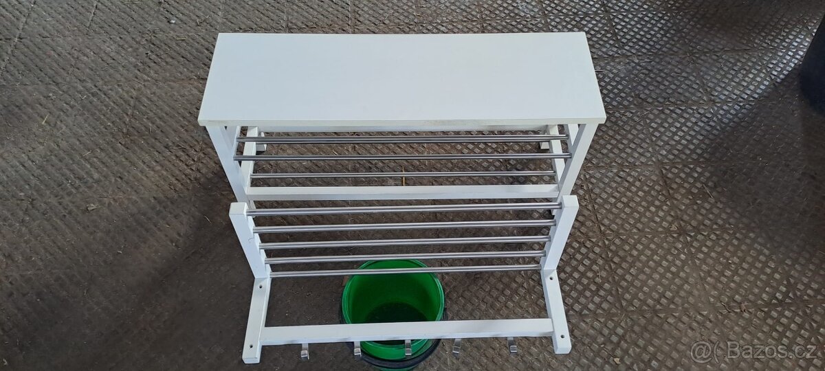 Věšák a botník ikea - 2