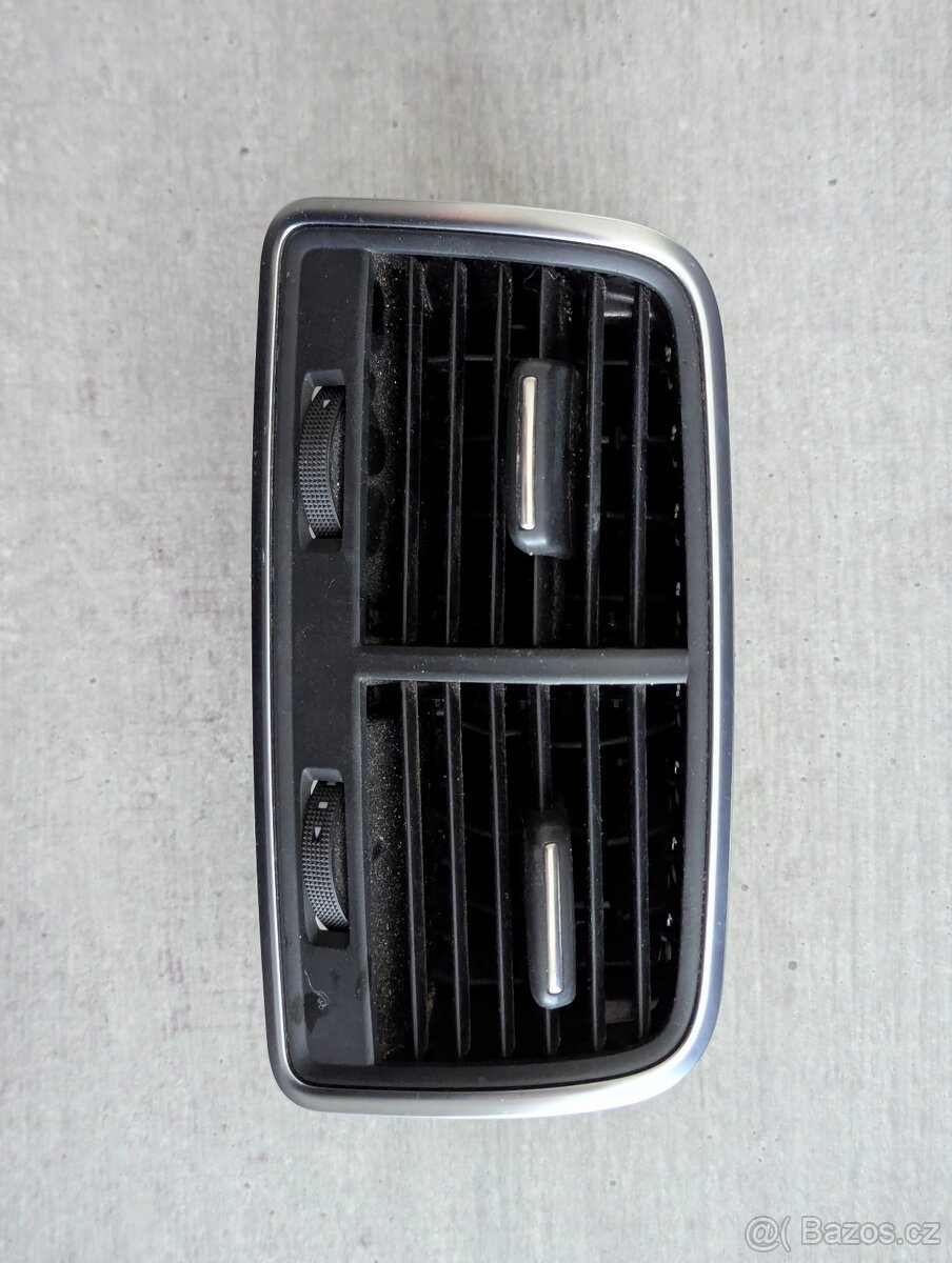 Zadní ventilační mřížka Audi A6 A7 4G C7 - 2