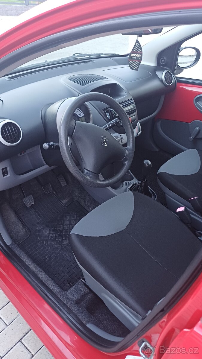 PEUGEOT 107 - 2