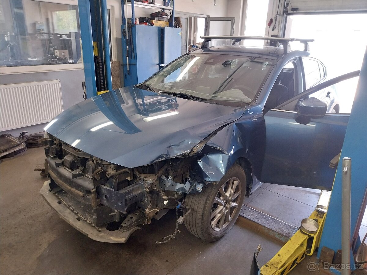 Mazda 3, 2017 - 2