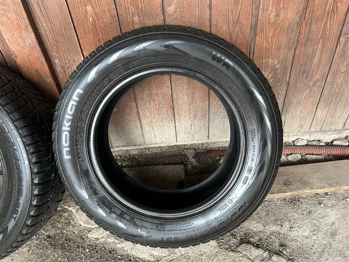 Prodám gumy 185/65/15. - 2
