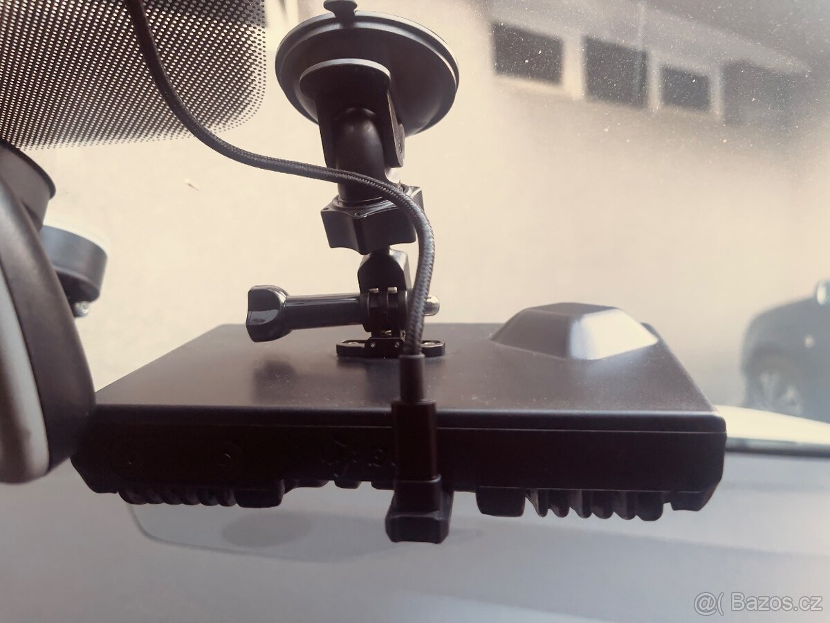 Autokamera BEE wifi LTE - 2