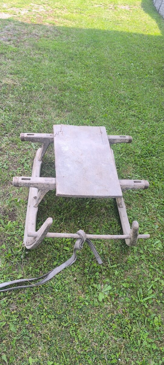 Staré sáňky - 2