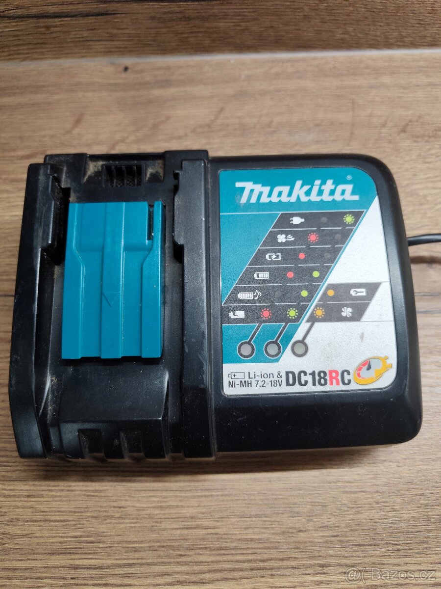 nabíjačky makita - 2