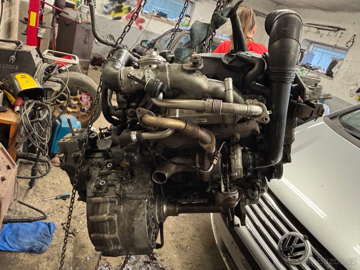 Motor 1.9 TDi díly - 2