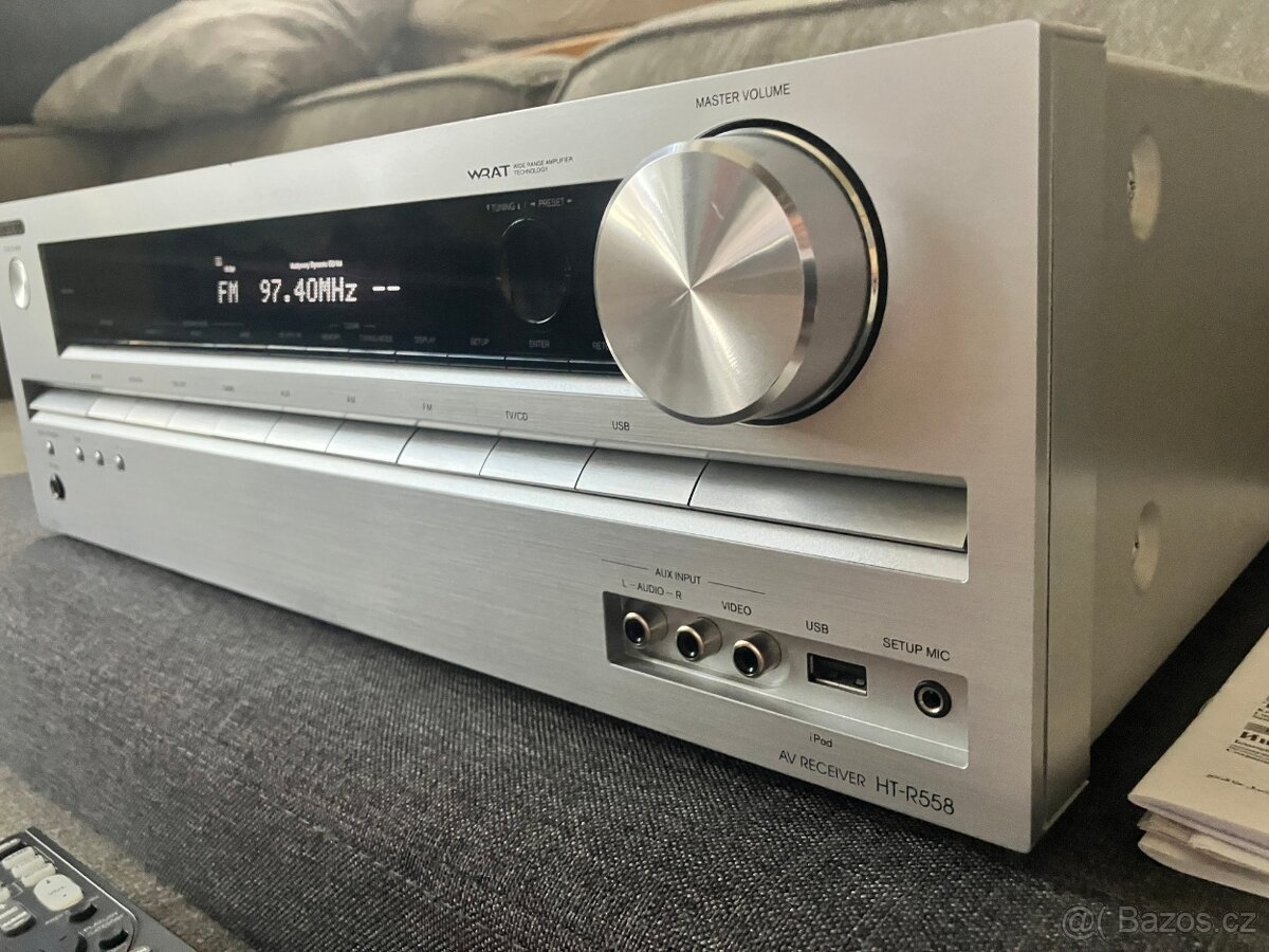 ONKYO HT-R558 reciever 5.1 - 2